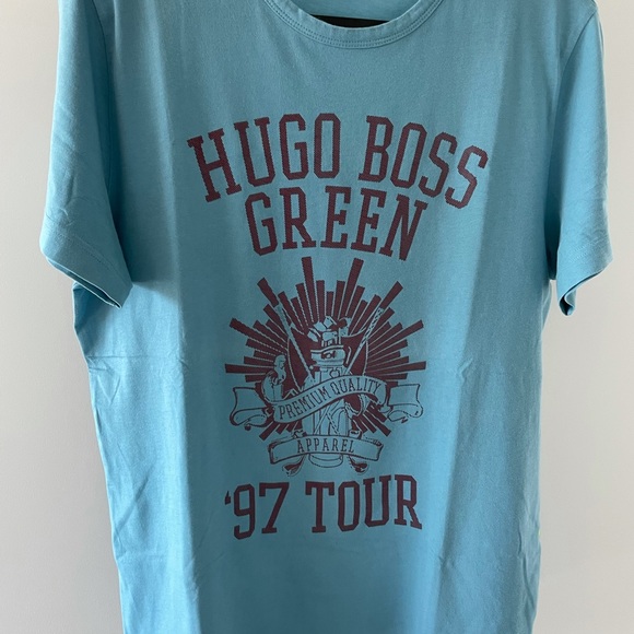Hugo Boss T-shirt - Picture 2 of 3